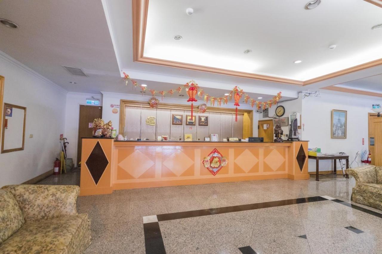 Tzu Chi Hotel Pingtung Dış mekan fotoğraf