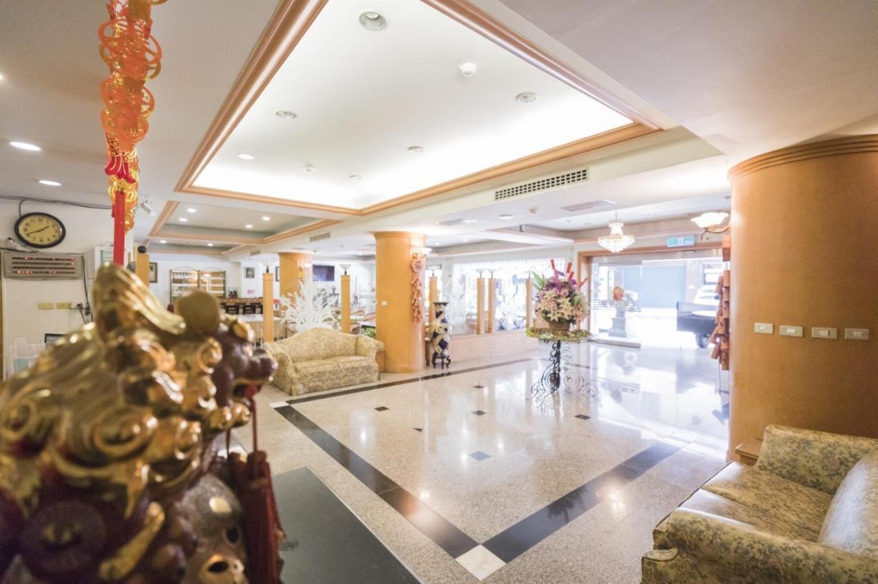 Tzu Chi Hotel Pingtung Dış mekan fotoğraf